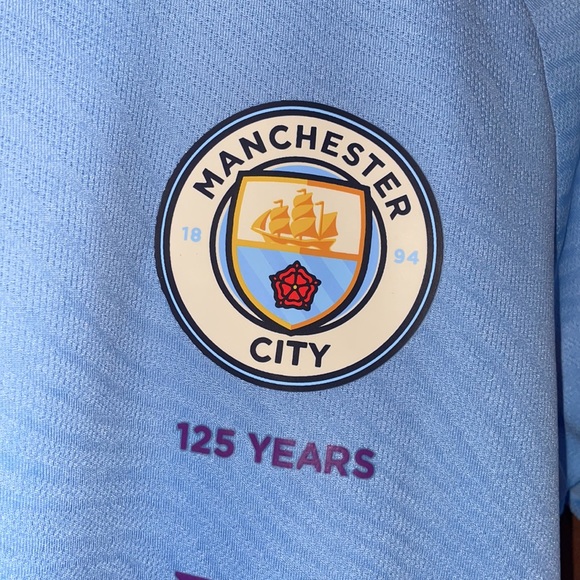 Kevin De Bruyne Home kit - Picture 2 of 7